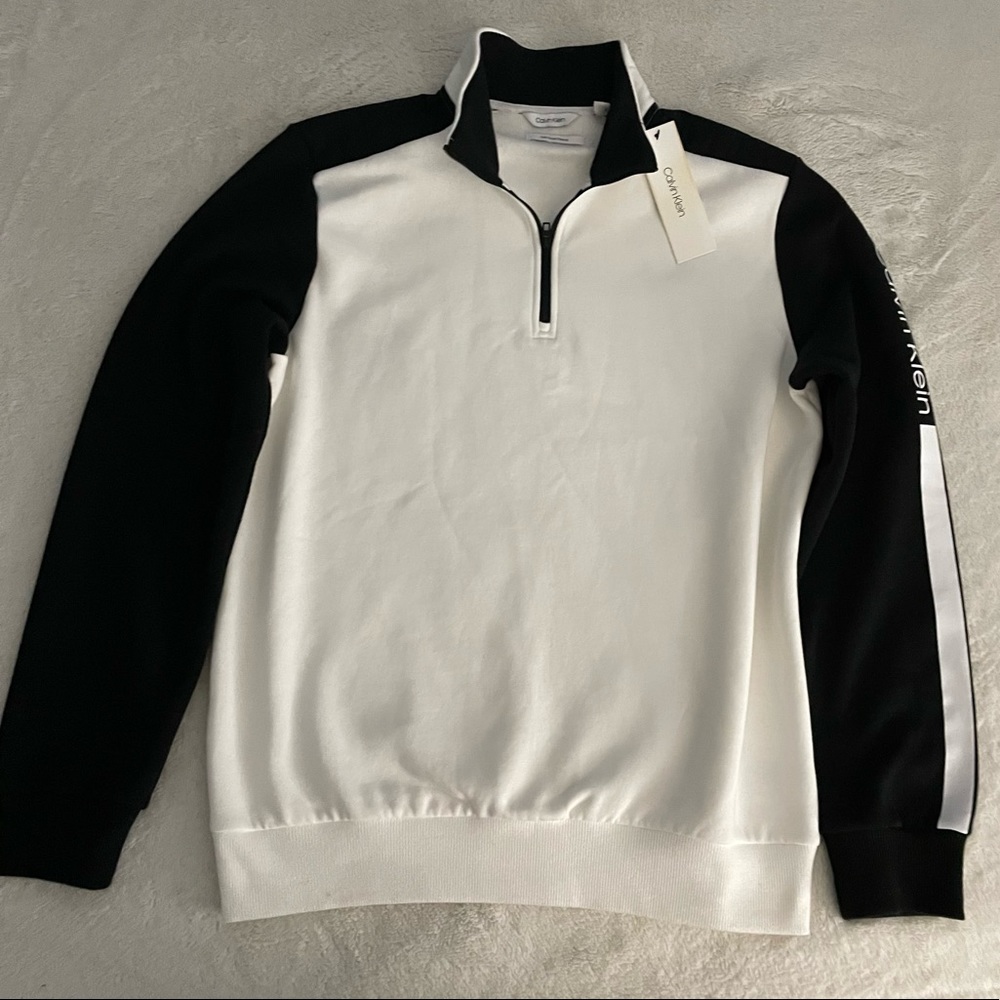 Calvin Klein sweatshirt